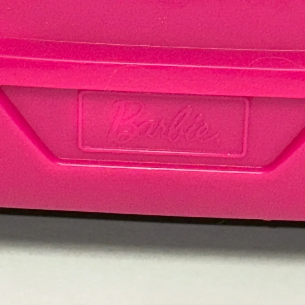 Barbie Car 2009 Mattel Glam Pink Convertible Toy Two-Seater Adjustable Seat Belt